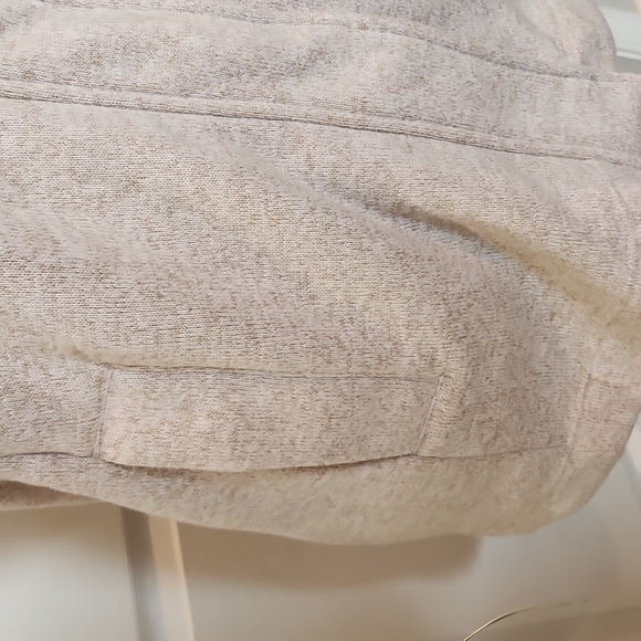 LANDS END Size LP 14-16 tan & beige knit fleece coat. - Picture 5 of 10